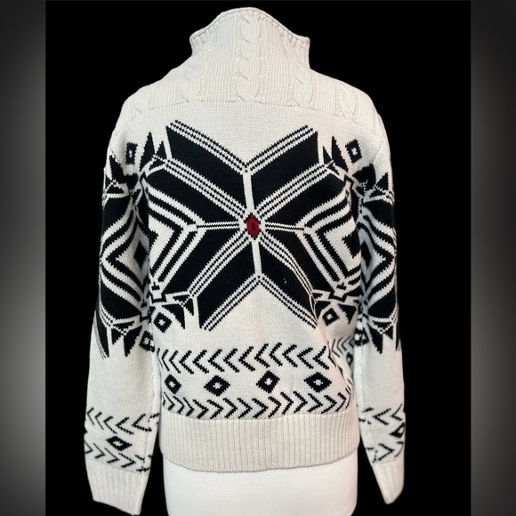 Weatherproof Vintage Ecru Snowflake Sweater in Size Large - Picture 4 of 8